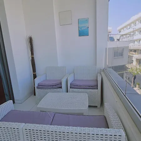 Apartment Jewels Apart Larnaca